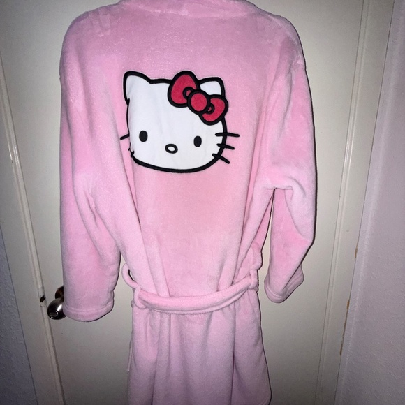 Hello Kitty Robe - Picture 3 of 4